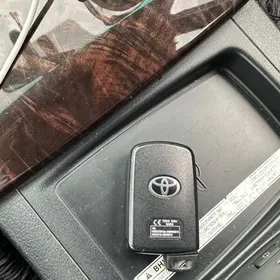 pult camry toyota