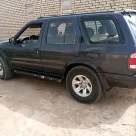 Nissan Pathfinder 1998