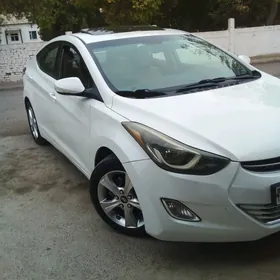 Hyundai Elantra 2011