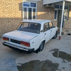 Lada 2107 2000