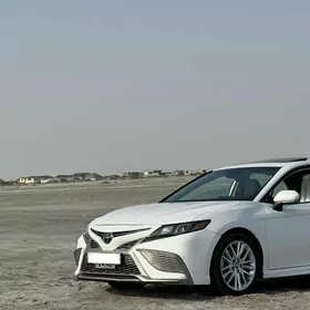 Toyota Camry 2022