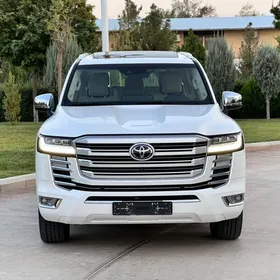 Toyota Land Cruiser 2022