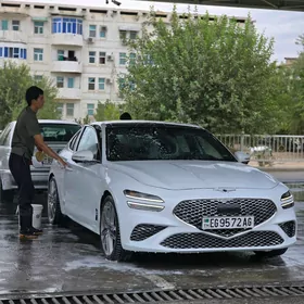 Genesis G70 2022
