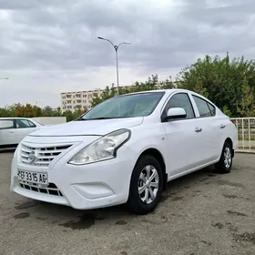 Nissan Sunny 2014