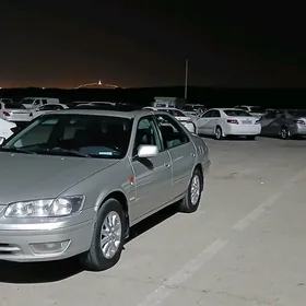 Toyota Camry 2001