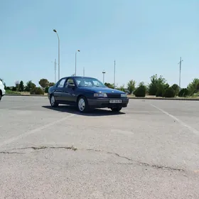 Opel Vectra 1992