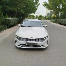 Kia K5 2020