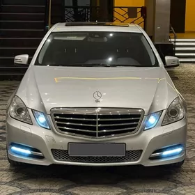Mercedes-Benz E350 2011