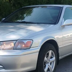 Toyota Camry 2001