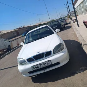Daewoo Lanos 1999