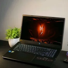 i5-13 / RTX 2050 / 512 GB SSD