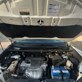 Toyota RAV4 2016
