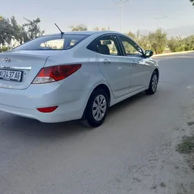 Hyundai Accent 2019