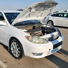 Toyota Camry 2005