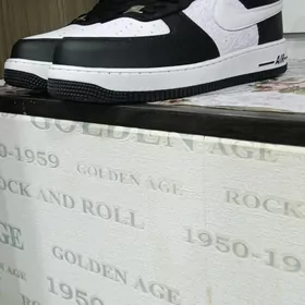 Nike Air Force