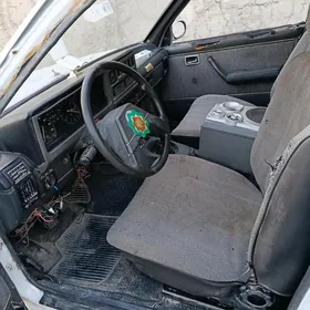 Opel Omega 1990