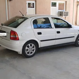 Opel Astra 1999