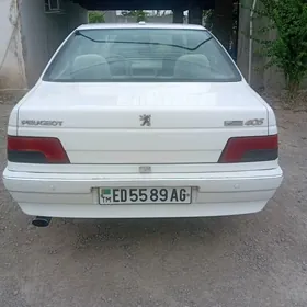Peugeot 405 2012