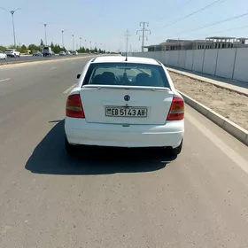 Opel Astra 1999