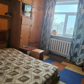 Б/У ВЕЩИ ПРОДАЮТСЯ СРОЧНО