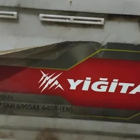 yigit aku