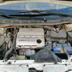 Toyota Sienna 2004