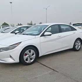 Hyundai Elantra 2020
