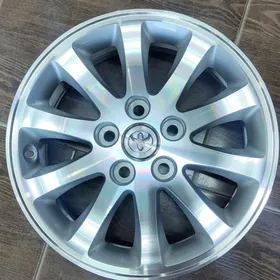 Broşka R16 Babyçka Camry Paket