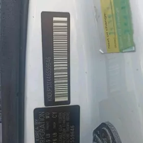 Kia Sedona 2003