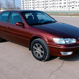 Toyota Camry 1999