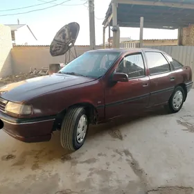 Opel Vectra 1992