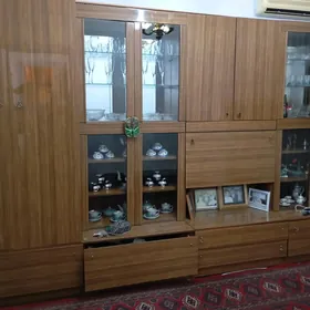 Стенка гарнитур