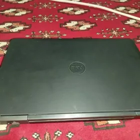 Dell kompyuter