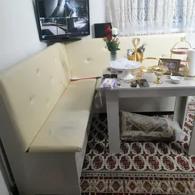 угловой диван