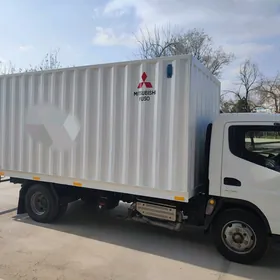 Mitsubishi Fuso 2012