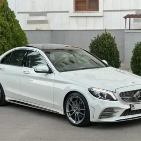 Mercedes-Benz C300 2015