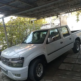 Toyota Hiace 2014