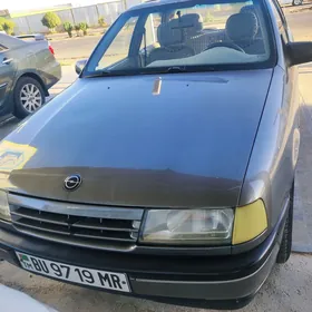 Opel Vectra 1989