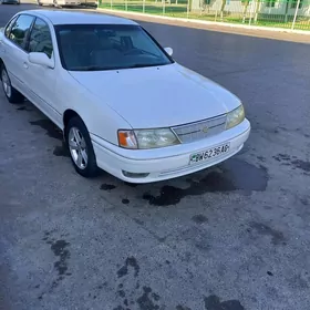 Toyota Avalon 1999