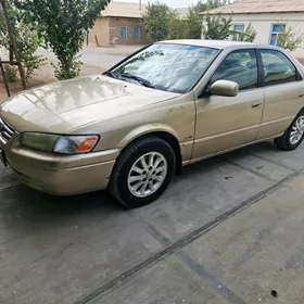 Toyota Camry 1998