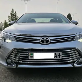 Toyota Camry 2014