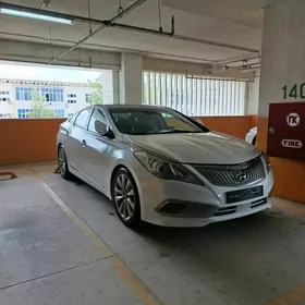Hyundai Azera 2016