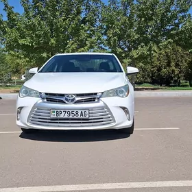 Toyota Camry 2016