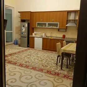 Sovetskiy 4 komnat 4 etaj Elit