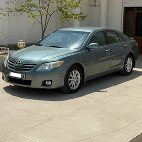 Toyota Camry 2010