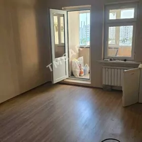 ️Мир 7/1 2эт 2ком 65м2 Срочно