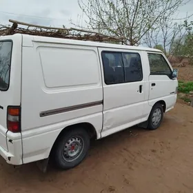 Toyota Hiace 1997