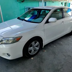 Toyota Camry 2008