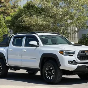 Toyota Tacoma 2023