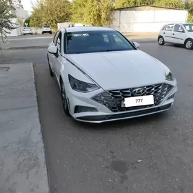 Hyundai Sonata 2021